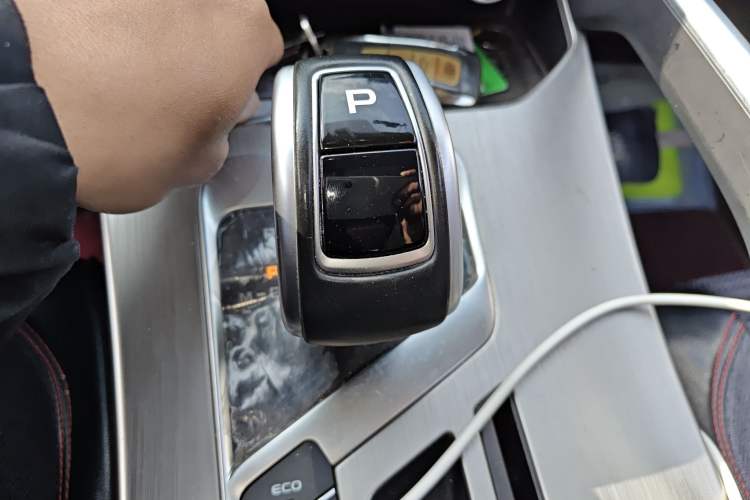 Used Geely Auto Coolray 2019 260T DCT Knight China V Standard