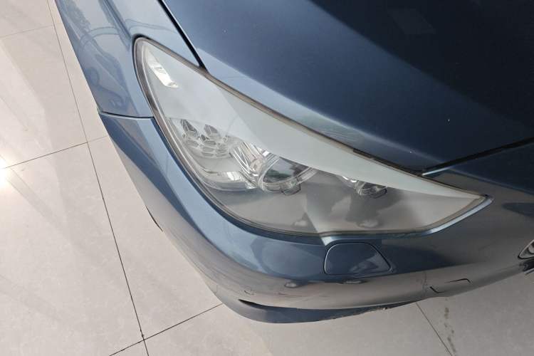 Used BMW 5 Series GT 2010 535i Leading Model Right Front Headlight