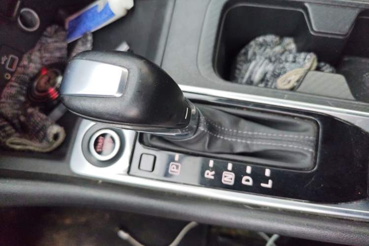 Used Nissan Sylphy 2020 1.6L XL CVT Enjoyment Edition Gear Lever