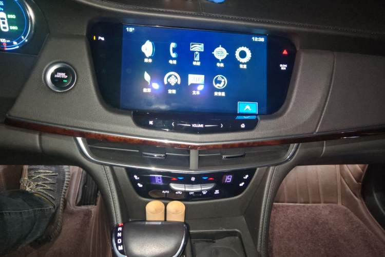 Used Cadillac CT6 PLUG-IN 2017 30E Elite Version Audio And AC Panel