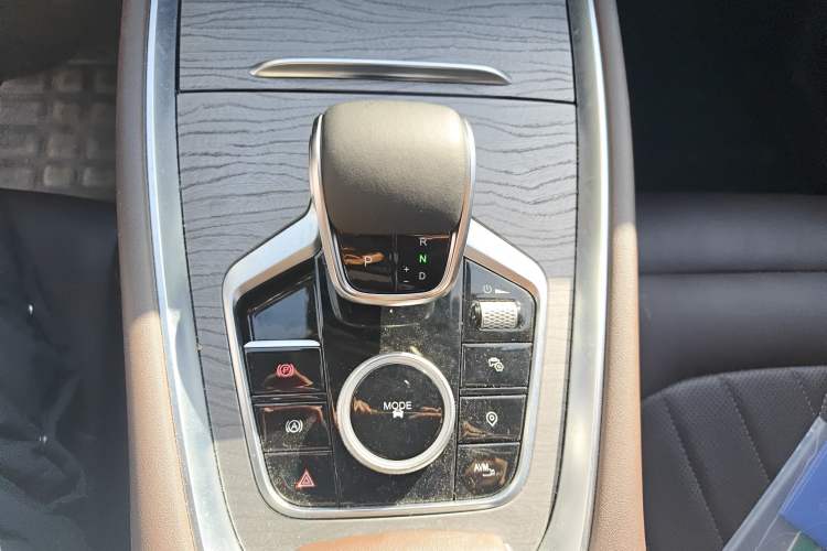 Used Chery Tiggo 8 PRO 2024 Champion Edition 390T Two-Wheel Drive Peak Version 5 Seats
