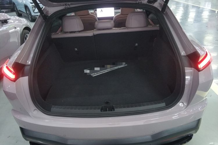 Used ONVO L60 2024 60 kWh Rear-Drive Version
