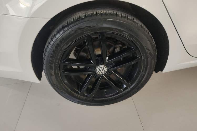 Used Volkswagen Lamando 2021 280TSI DSG Comfort Edition
