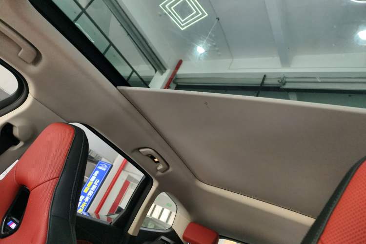 Used BMW X1 2023 xDrive25Li M Sport Package Headliner