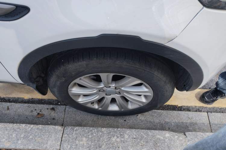 Used Land Rover Discovery Sport 2016 2.0T SE
