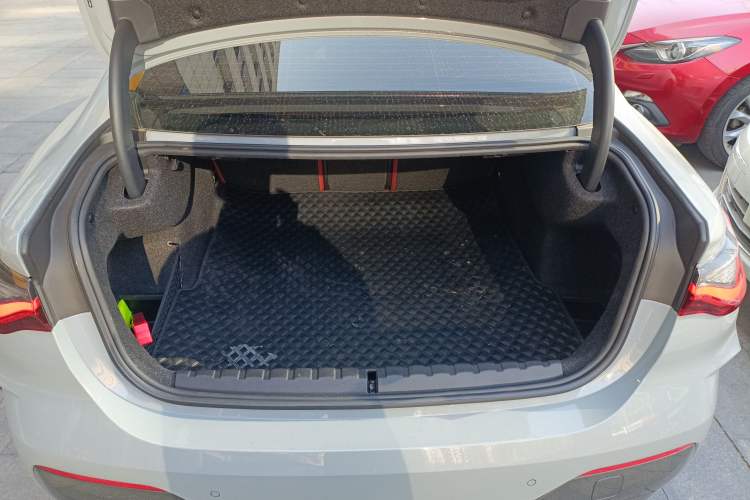 Used BMW 4 Series 2023 425i M Sport Package
