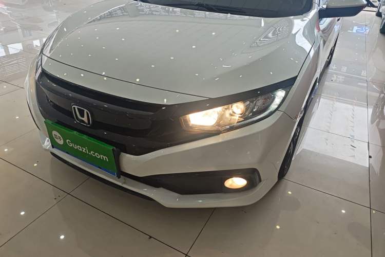 Used Honda Civic 2019 220TURBO CVT Dynamic Edition China VI Emission Standard