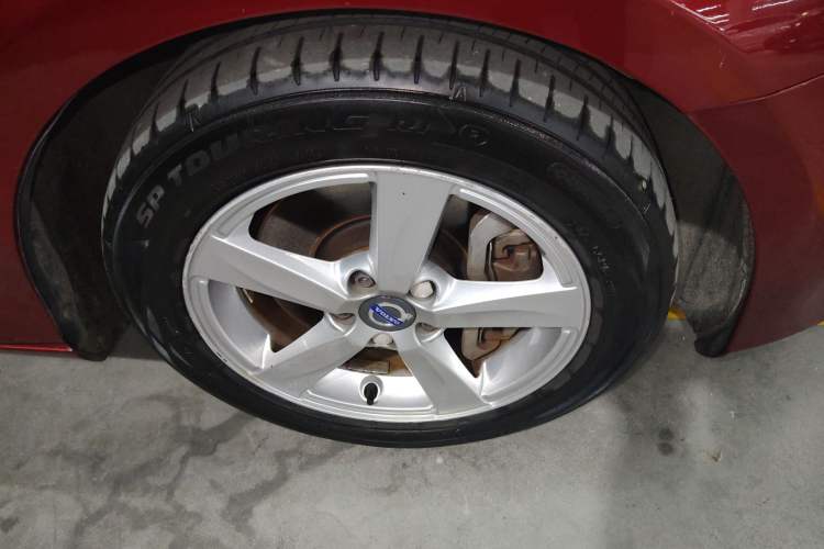 Used Volvo V40 2016 T3 Zhiyi Edition