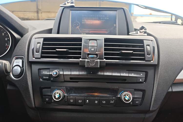 Used BMW 1 Series 2013 Facelifted 118i Leading Edition Audio And AC Panel