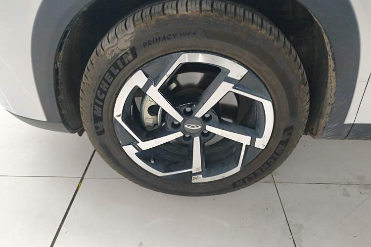 Used Chery Explore 06 2024 Urban Edition 1.6T Two-Wheel Drive Luxury Left Front Wheel Hub