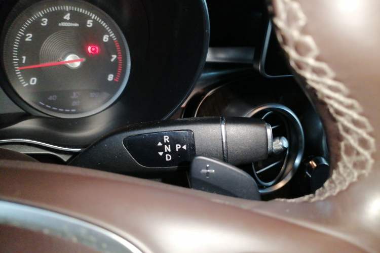 Used Mercedes-Benz GLC 2018 GLC 260 4MATIC Luxury Model