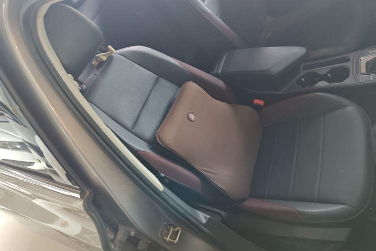 Used Volkswagen Bora 2021 1.5L Automatic Comfort Smart Connect Edition Right Front Seat