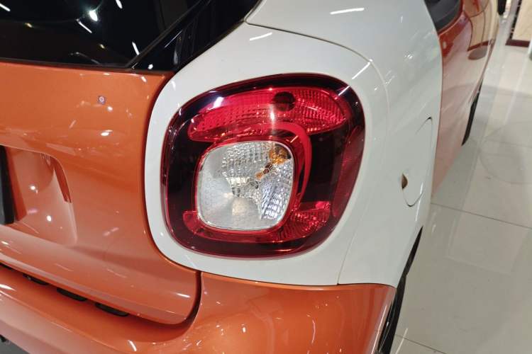 Used smart fortwo 2015 1.0L 52 kW Hardtop Passion Edition