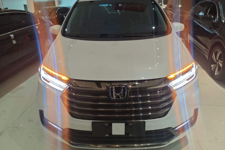 Used Honda Odyssey 2022 2.0L eHEV Sharp Enjoyment Edition
