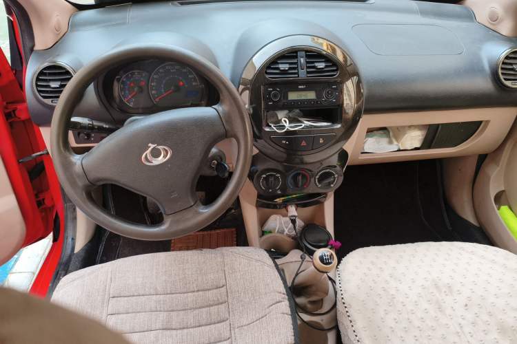 Used Geely Auto Panda Classic 2011 1.0L Manual Standard Edition Center Console