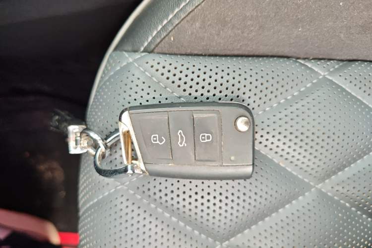 Used Volkswagen Sagitar 2023 300TSI DSG Excellence Edition
