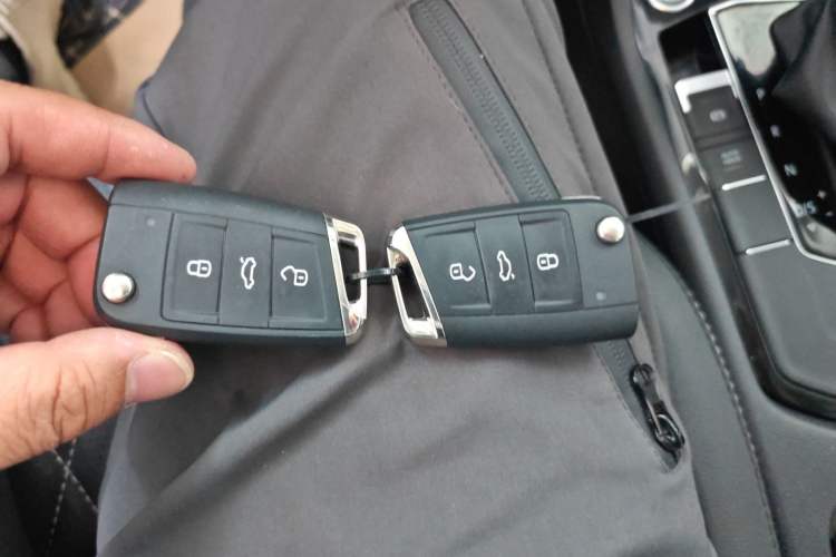 Used Volkswagen Tiguan L 2022 330TSI Automatic Two-Wheel Drive Smart Edition Vehicle Key