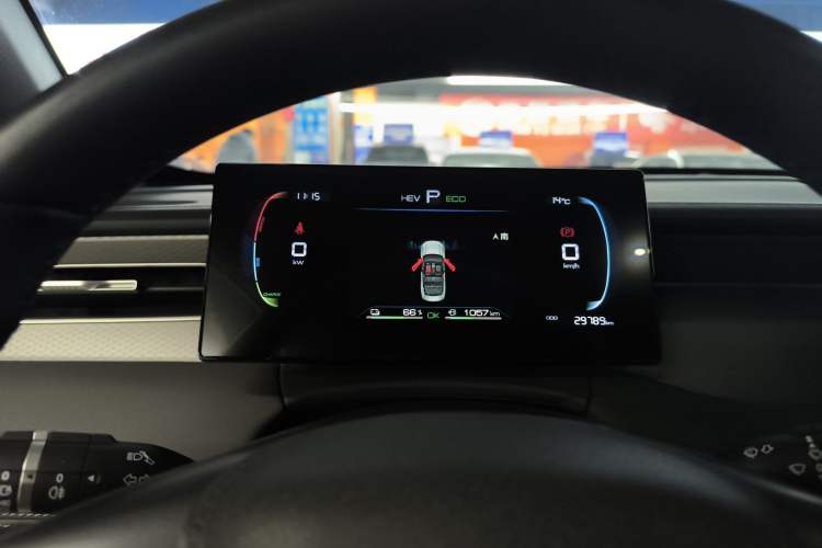 Used BYD Qin PLUS 2025 DM-i Smart Drive 55KM Leading Model
