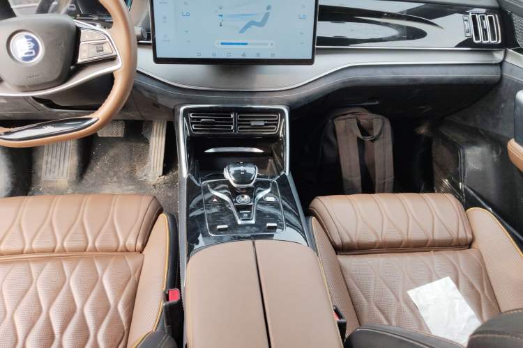 Used BYD Tang New Energy 2021 DM-i 112KM Prestige Model
