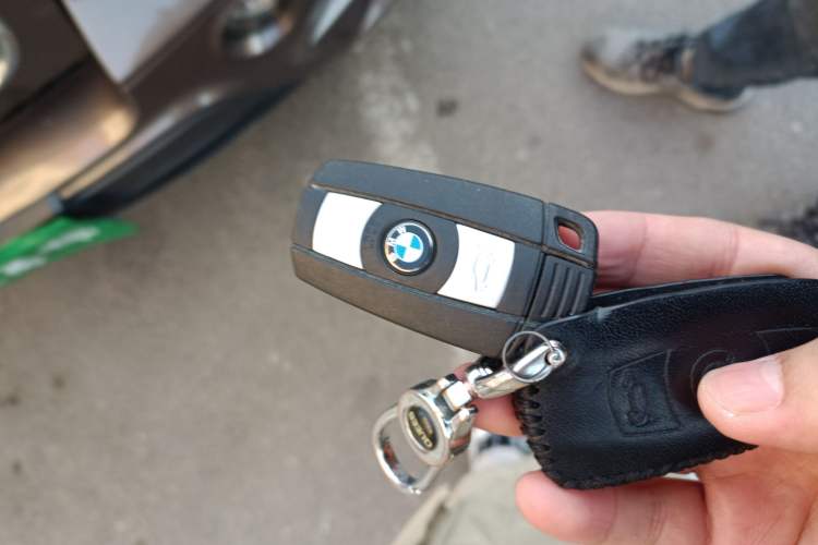 Used BMW X5 2011 xDrive35i Luxury Model
