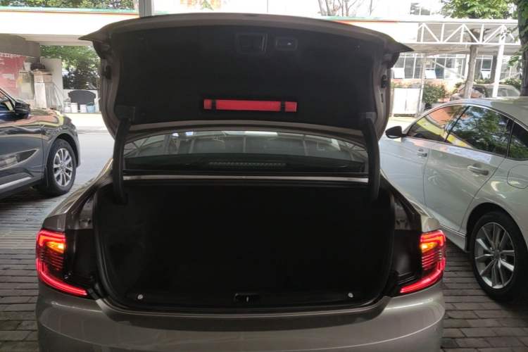 Used Volvo S90 2021 B5 Zhiyuan Luxury Edition