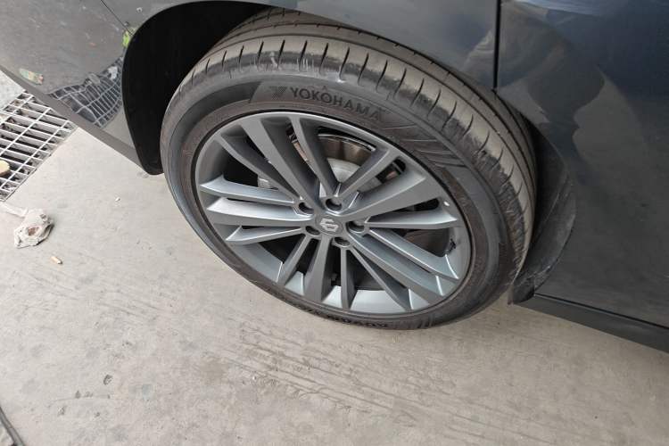 Used Leapmotor C16 2026 Extended-Range 280 LiDAR Zhizun Edition 6 Seats