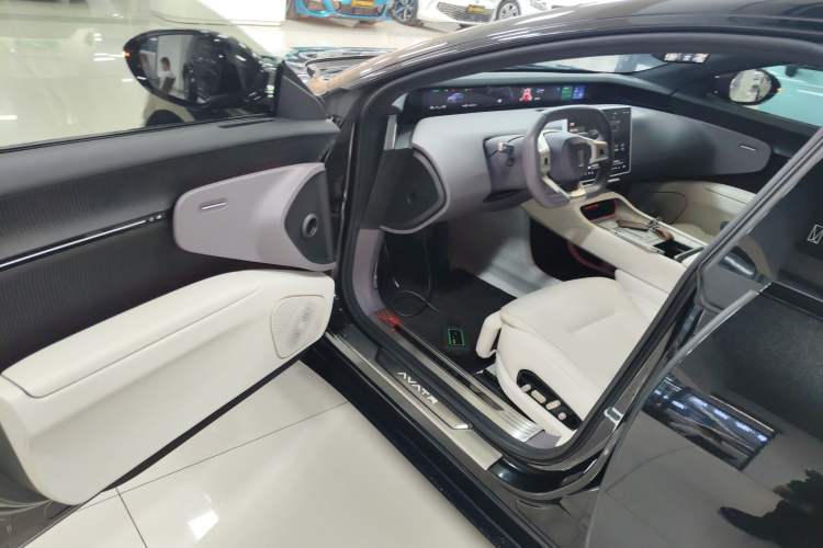 Used Avatr 12 2024 Updated Version 700 Three-Laser Rear-Wheel Drive Luxury Edition Driver Seat