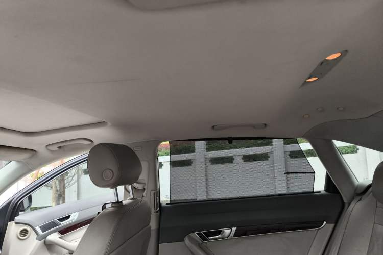 Used Audi A6L 2011 2.0 TFSI automatic Comfort trim
