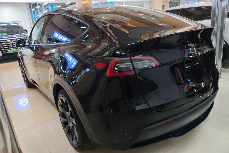 Used Tesla Model Y 2021 Standard Range Rear-Wheel Drive Version