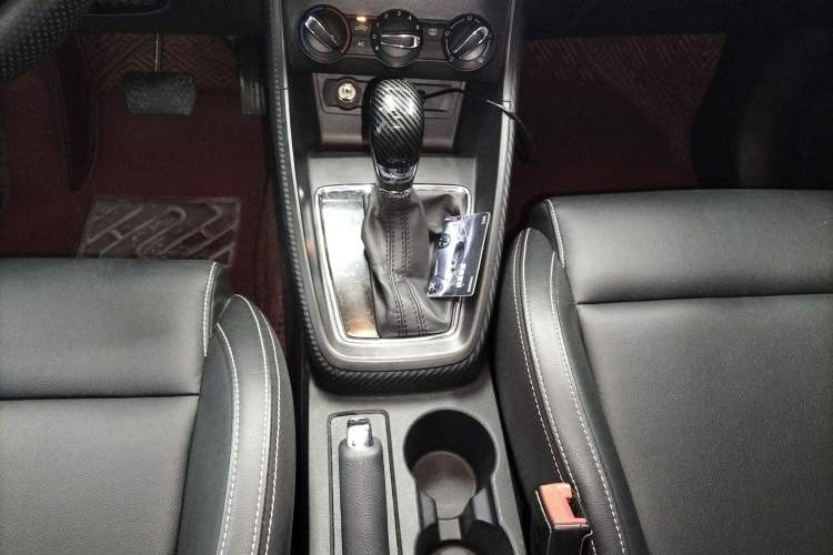 Used MG ZS 2018 1.5L Automatic Luxury Edition China V Standard
