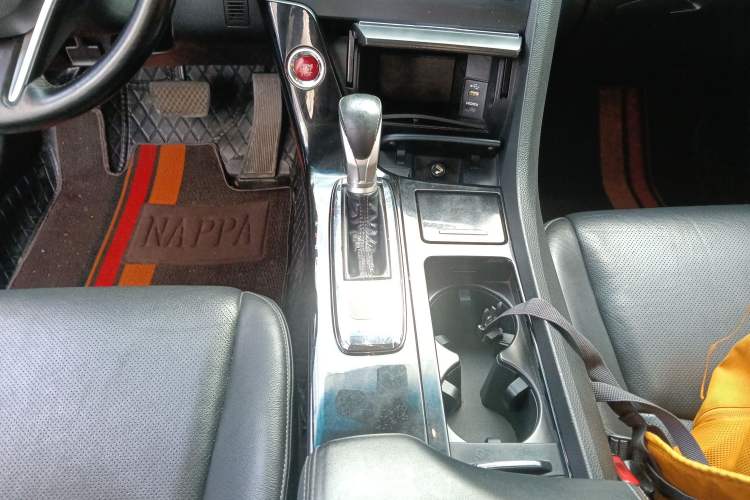 Used Honda Spirior 2017 2.4L Luxury Edition Gear Lever