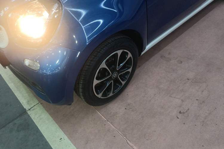 Used smart forfour 2016 1.0L 52 kW Passion Edition
