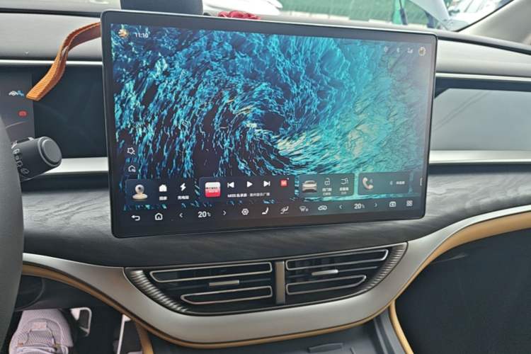 Used Denza D9 2024 DM-i 970 Luxury Model