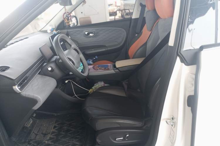 Used Dongfeng NAMMI 01 2024 New Edition 330 Plus Smart+
