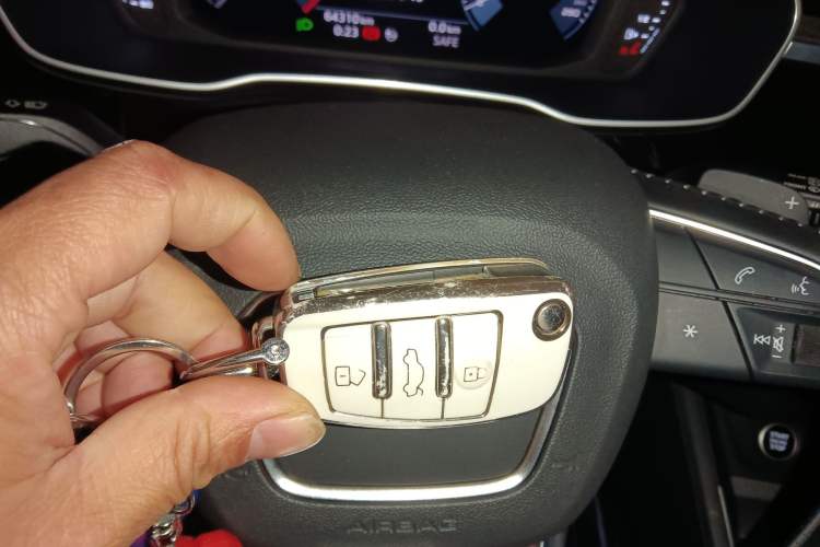 Used Audi Q3 2021 35 TFSI Fashion Dynamic Model