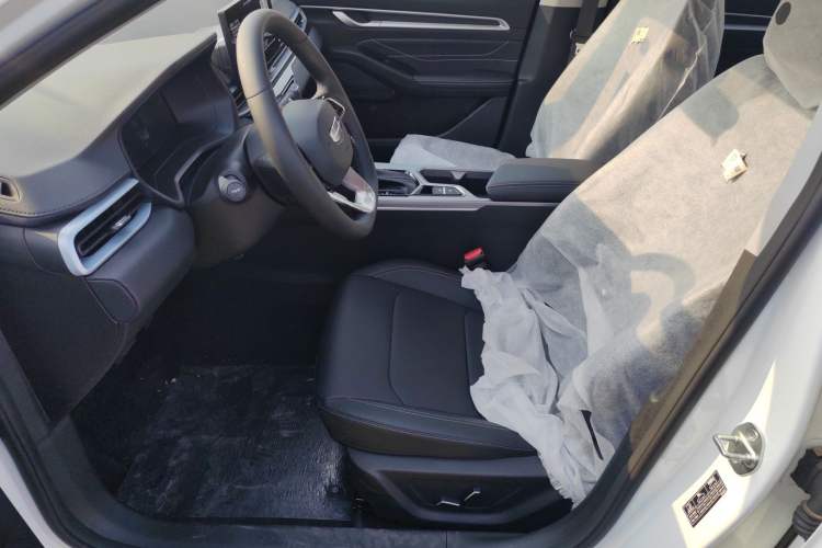 Used Geely Auto Emgrand 2026 Model 4th Generation 4 Millionth Anniversary Edition 1.5L CVT Feiyue Edition