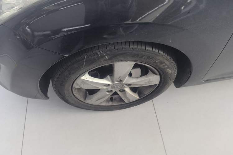 Used Hyundai Elantra (5th Generation / Langdong) 2013 1.6L Automatic Luxury Model