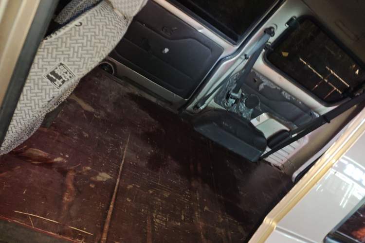 Used Wuling Rongguang V 2016 1.5L Standard Version