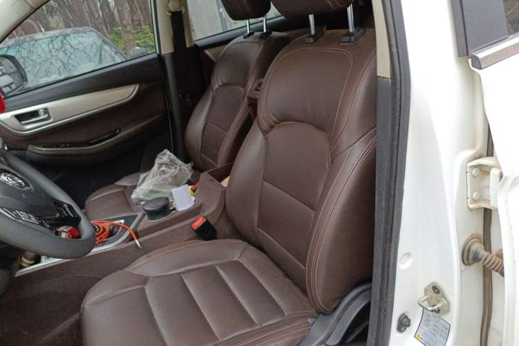 Used FORTHING Joyear X5 2017 Jingxiang Series 1.5T CVT Luxury Model
