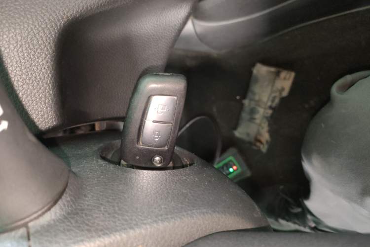 Used Nissan Qashqai 2017 2.0L CVT Elite Edition China V Standard Vehicle Key