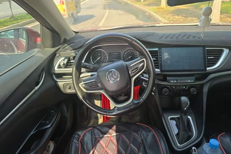 Used Buick GT 2018 18T Automatic Elite Model Steering Wheel