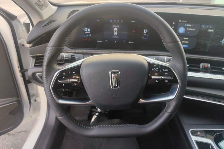 Used Bestune B70 2025 Dragon Edition 1.5T Enjoyment Model
