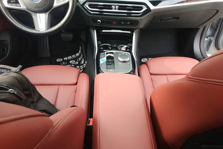 Used BMW i4 2023 eDrive35
