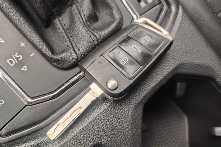 Used Volkswagen Lavida 2022 280TSI DSG Comfort Edition Vehicle Key