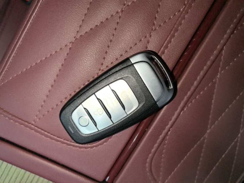 Used Hongqi E-HS9 2022 690 km Range Flagship Edition Six Seats — 8