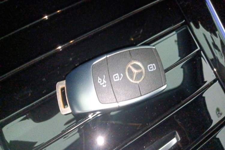 Used Mercedes-Benz GLB 2023 GLB 220 Sport Edition Vehicle Key