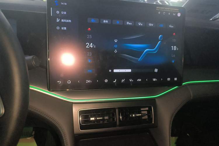 Used BYD Song L DM-i 2025 Intelligent Driving Version 112 km Beyond-Range Type
