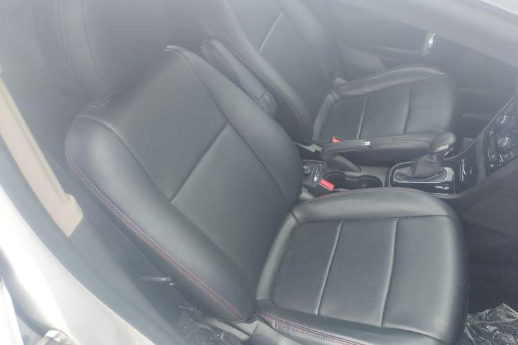 Used Buick Encore 2017 18T Automatic Two-Wheel Drive Urban Leading Model Right Front Seat