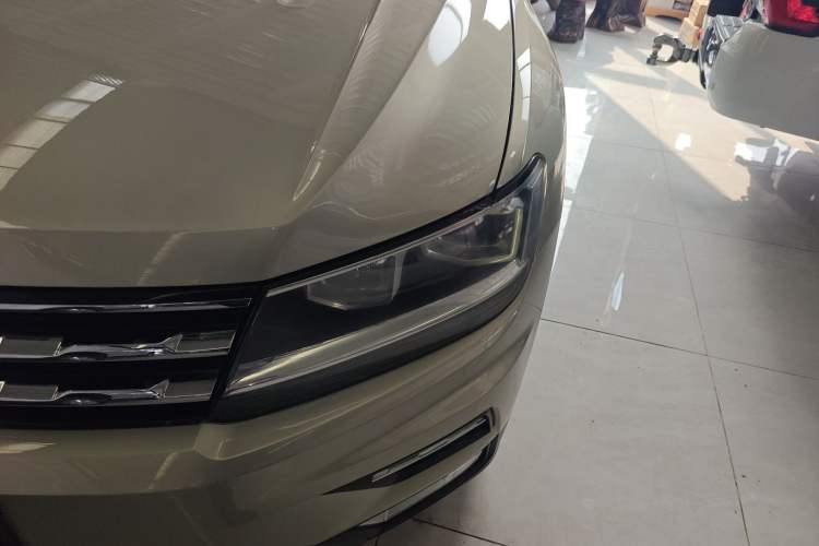 Used Volkswagen Tiguan L 2018 330TSI Automatic Two-Wheel Drive Luxury Edition
