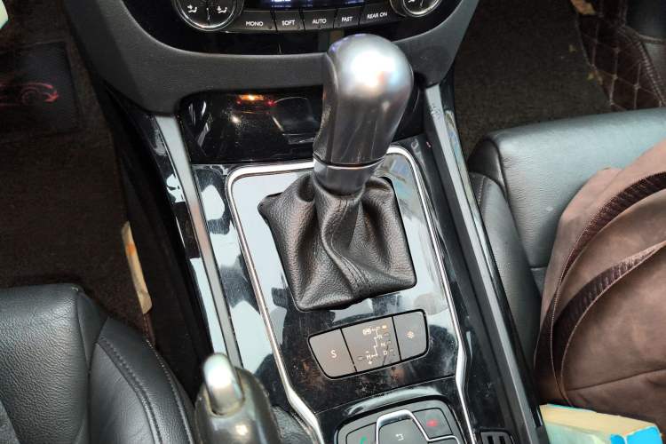 Used Peugeot 508 2012 2.0L Automatic Smart Enjoyment Version
